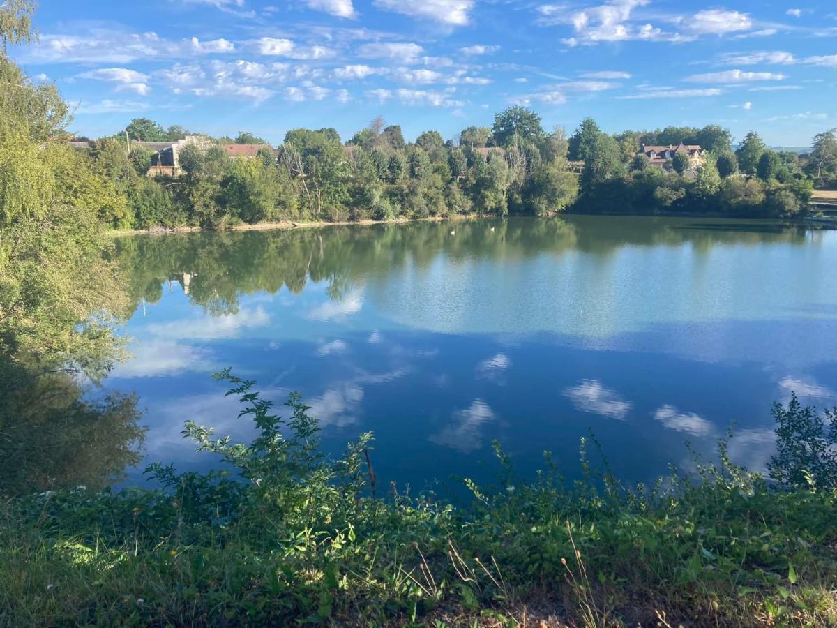 Lac De Lumiere. Relax With Rural Lakeside Living Herry Buitenkant foto
